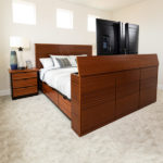 Soho TV Bed, TV lifted