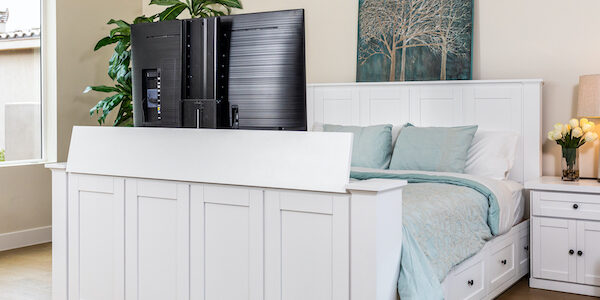 King Hartford TV bed Hartford TV Bed in room