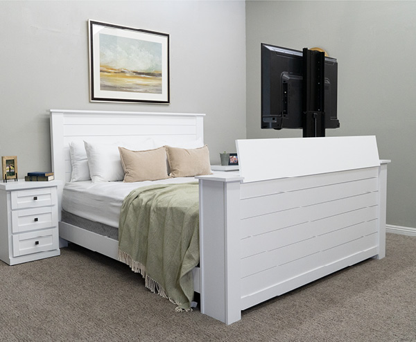 Cape cod TV Bed in white, open